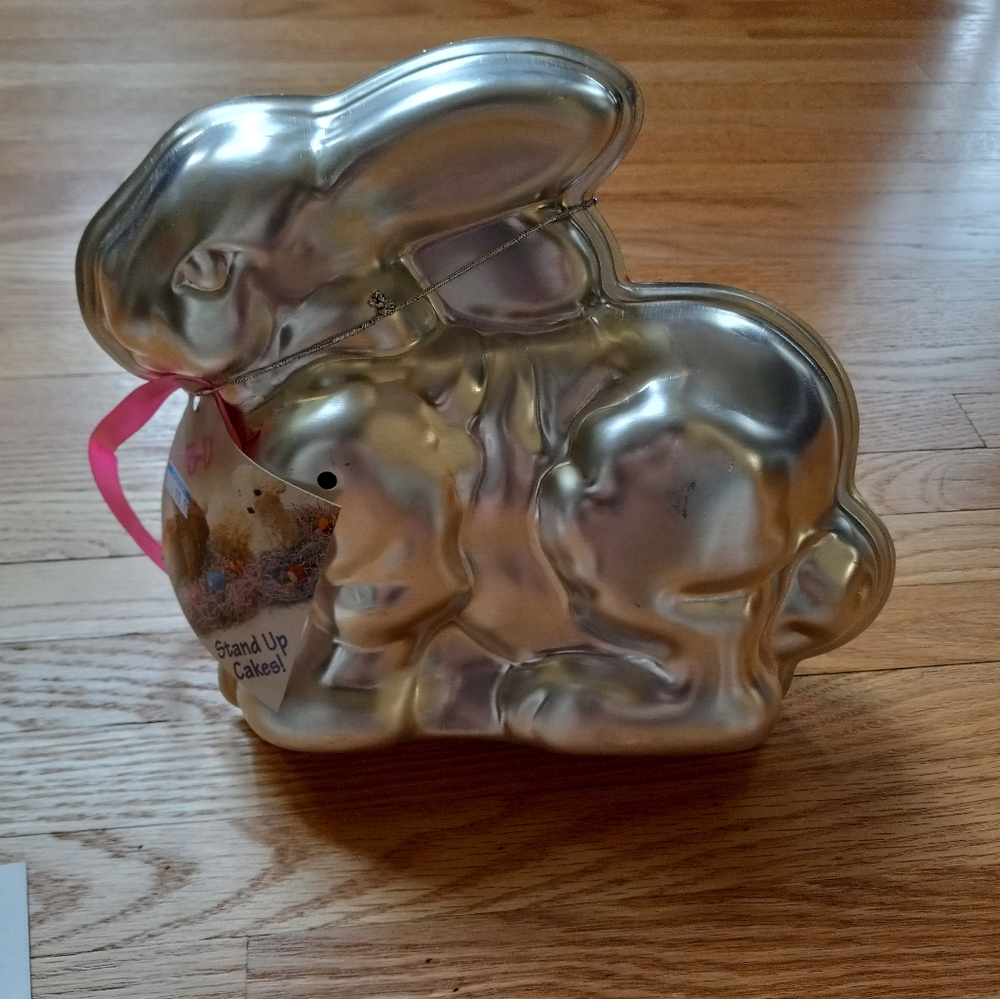3D bunny cake pan